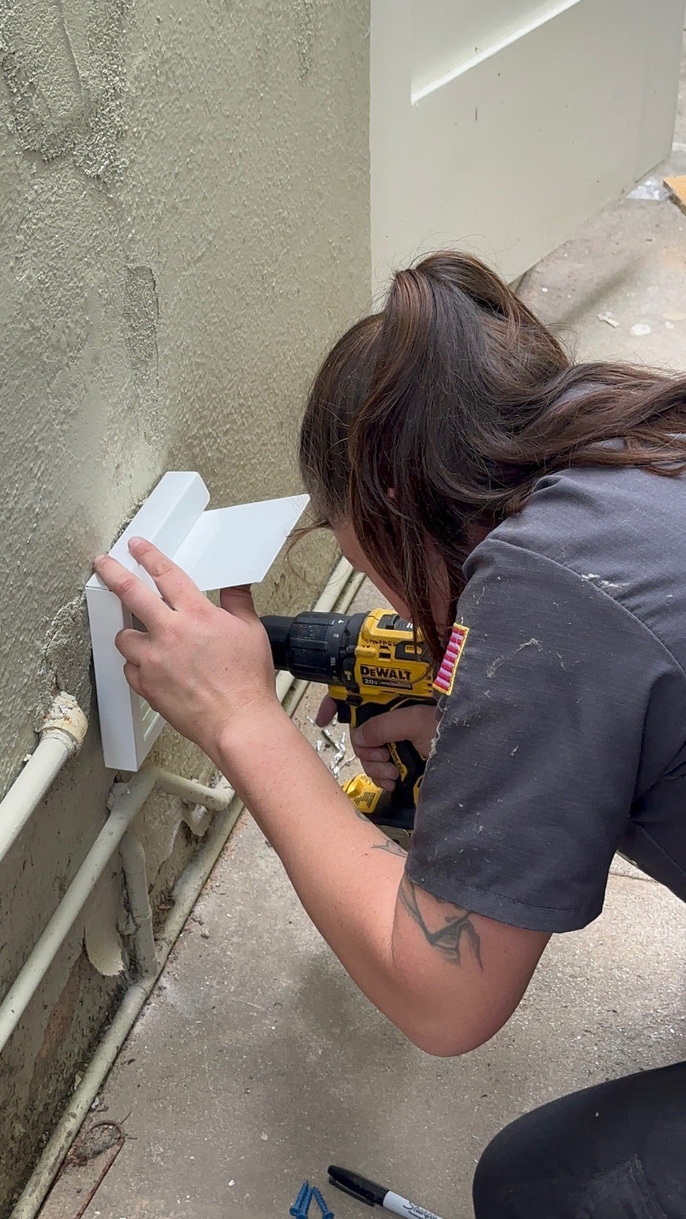 Installation Of A Pestproof Vent Cover, Los Angeles