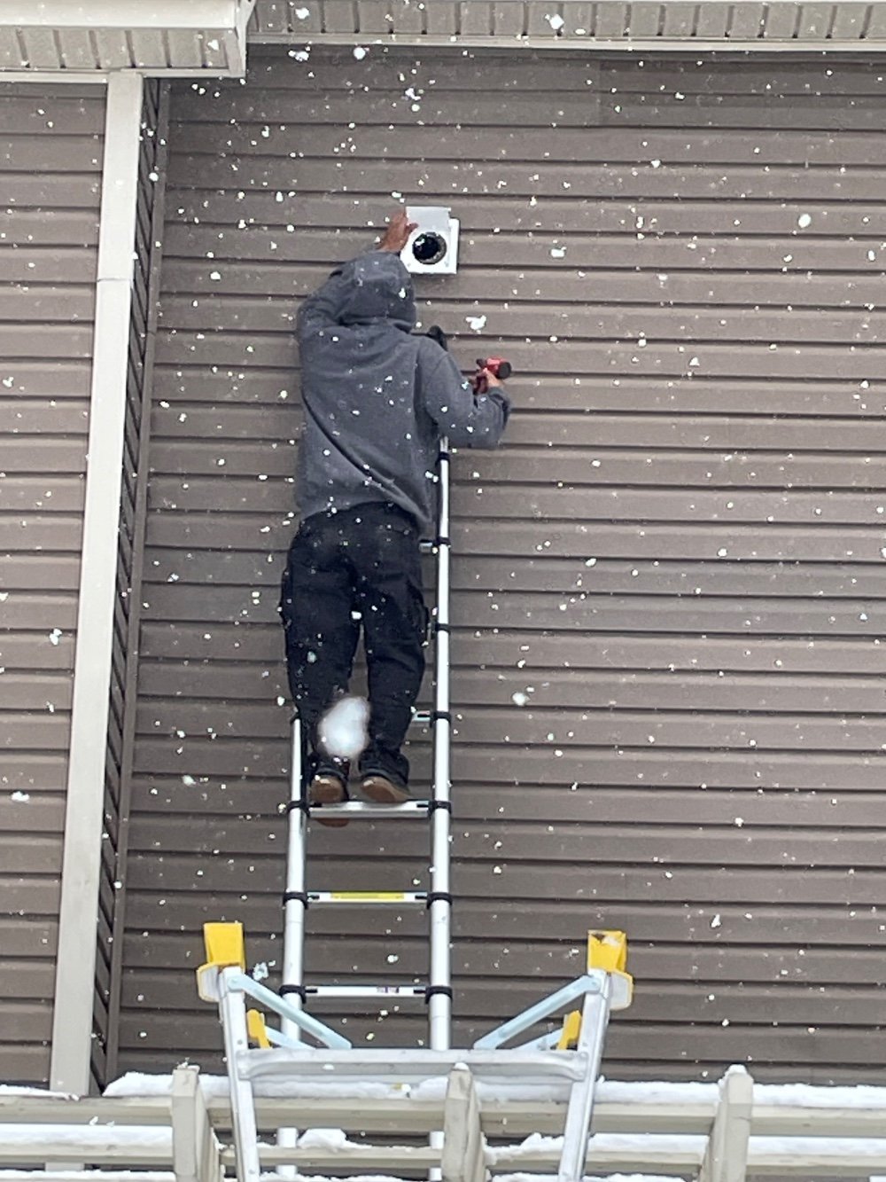 Vent cover installation